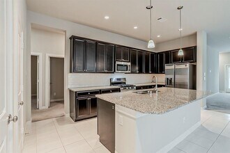 446 Bayberry Landing Way in Crosby, TX - Building Photo - Building Photo