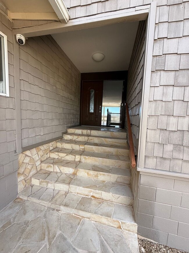 1617 Paula Dr in Honolulu, HI - Building Photo - Building Photo