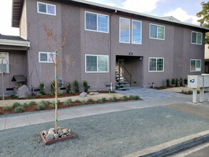 Main Street Apartments in Santa Clara, CA - Building Photo - Building Photo