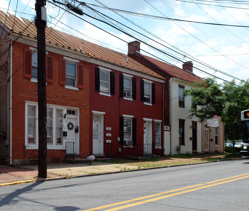 316-318 E Patrick St in Frederick, MD - Building Photo