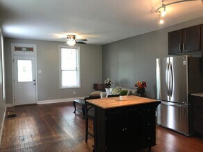 5363 Odell St in St. Louis, MO - Building Photo - Building Photo