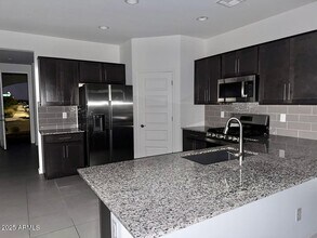 8905 W Orange Dr in Glendale, AZ - Building Photo - Building Photo