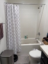 1592 Santa Sabine in San Diego, CA - Building Photo - Building Photo