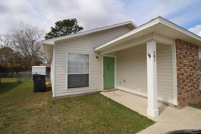 505 Ashwood Ln in Pensacola, FL - Building Photo - Building Photo