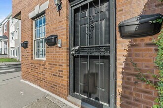 621 N 33rd St in Philadelphia, PA - Building Photo - Building Photo