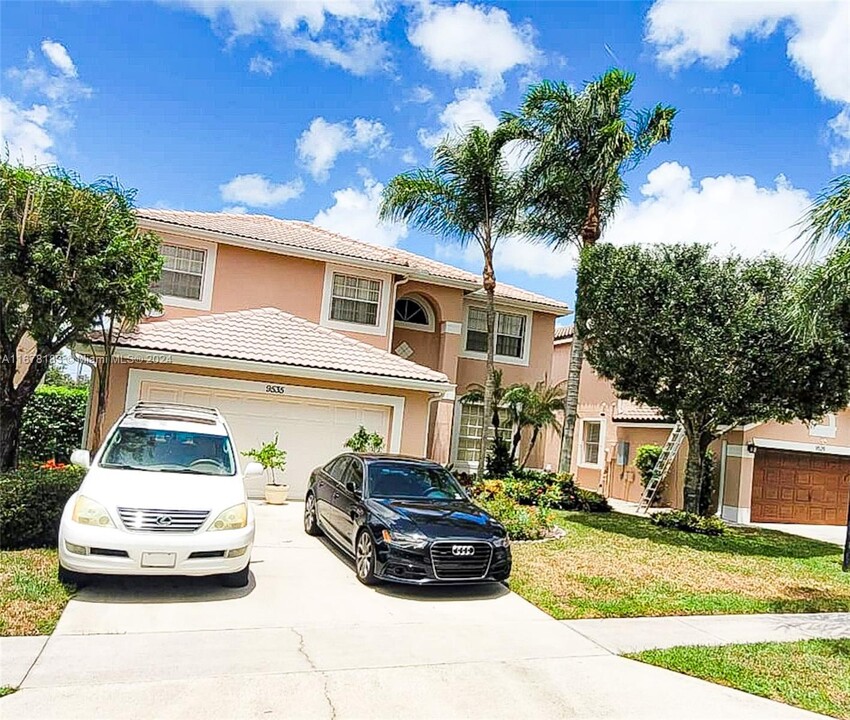 9535 Fox Trot Ln in Boca Raton, FL - Foto de edificio