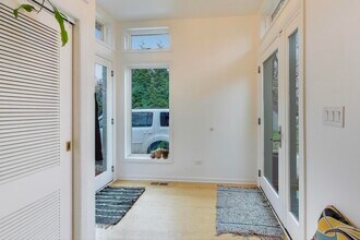 321 Ferndale Rd in Glenview, IL - Foto de edificio - Building Photo