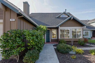 1407 Dominica Ln in Foster City, CA - Building Photo - Building Photo