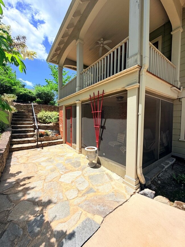 property at 61 Cumberland Cir