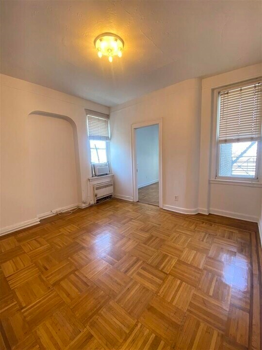 410 Washington St in Hoboken, NJ - Building Photo