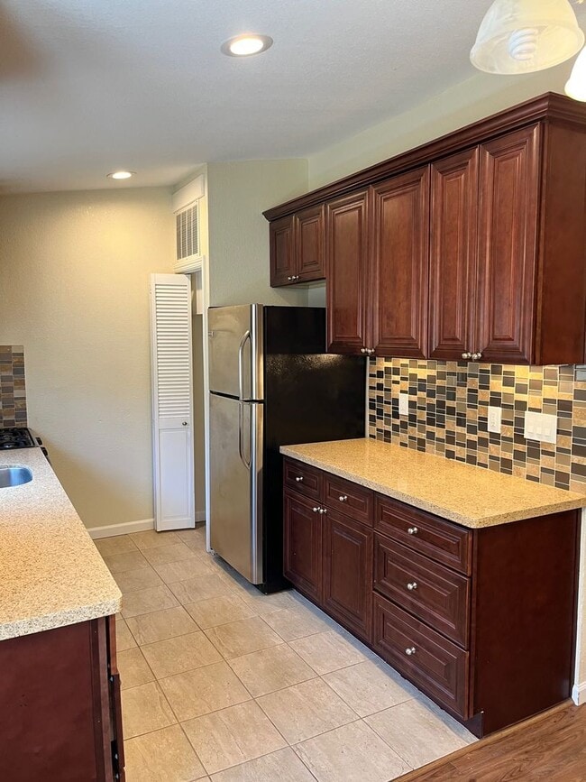 property at 1535 N First St