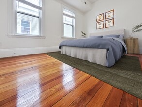 225 E Eagle St, Unit 2 in Boston, MA - Building Photo - Building Photo