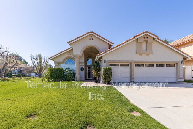 property at 31429 Corte Tunas