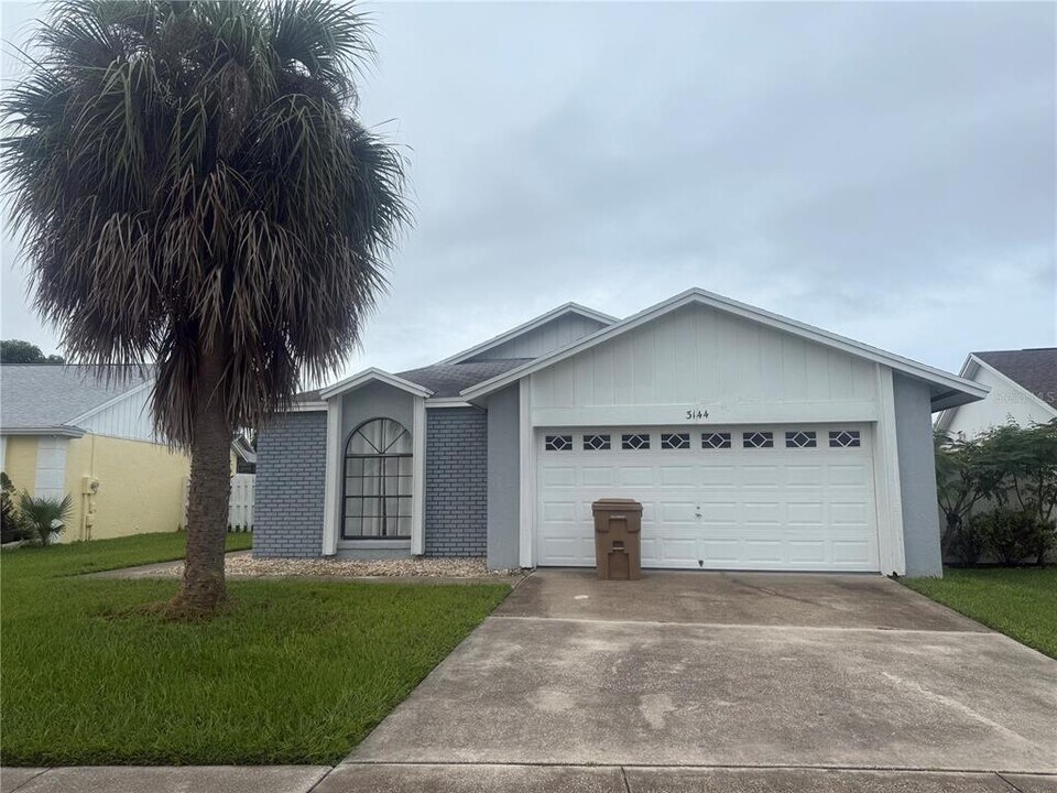 3144 Bear Path in Kissimmee, FL - Building Photo