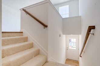 315 Allison Jane Dr in Stevensville, MD - Foto de edificio - Building Photo