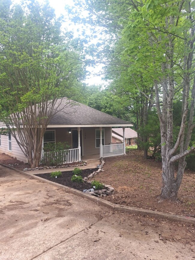 property at 134 Countryview Ln