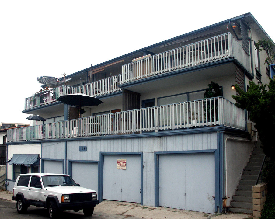 119 Coronado Ln in San Clemente, CA - Building Photo