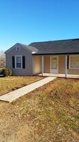 570 McGlamery Rd in Wilkesboro, NC - Building Photo