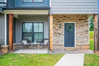 186 Sunburst Villa Dr in Evington, VA - Building Photo - Building Photo