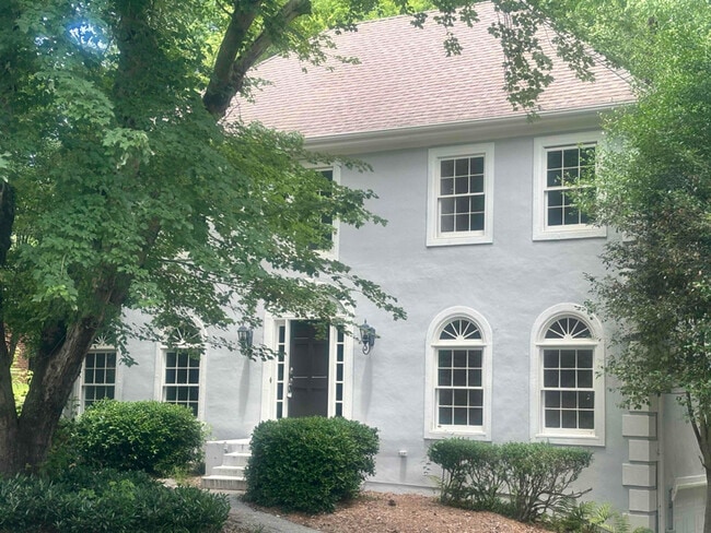 144 Lakeside Dr NW in Kennesaw, GA - Building Photo - Building Photo