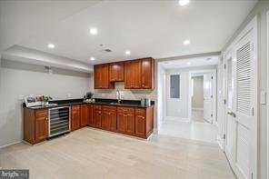 901 Lawrence St NE, Unit B in Washington, DC - Foto de edificio - Building Photo