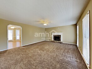 116 Cumberland Way in Dallas, GA - Building Photo - Building Photo