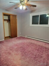 227 Crandon Blvd in Buffalo, NY - Building Photo - Building Photo