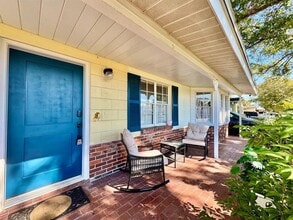 2703 Westhigh Ave in Tampa, FL - Building Photo - Building Photo