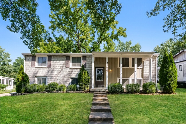 property at 1124 NE 52nd Pl