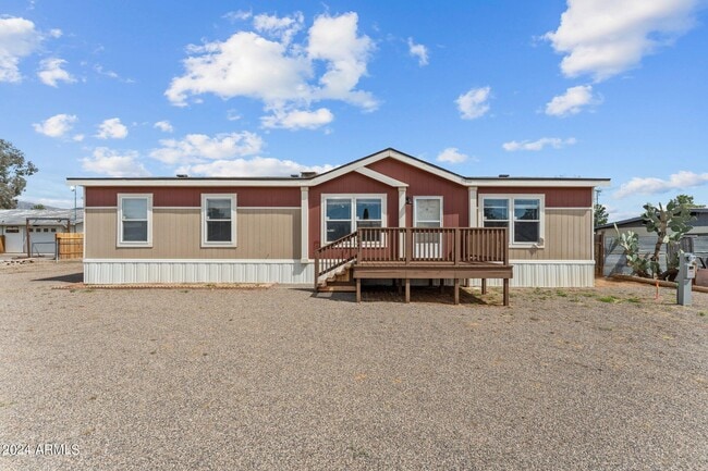 26647 S Hillward in Congress, AZ - Building Photo - Building Photo