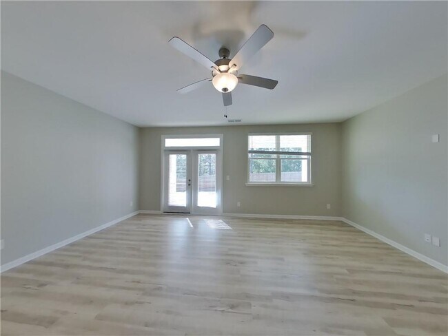 173 Everett Sq in Mcdonough, GA - Building Photo - Building Photo