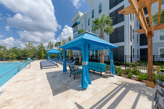 Ciel Luxury Apartments in Jacksonville, FL - Building Photo - Building Photo