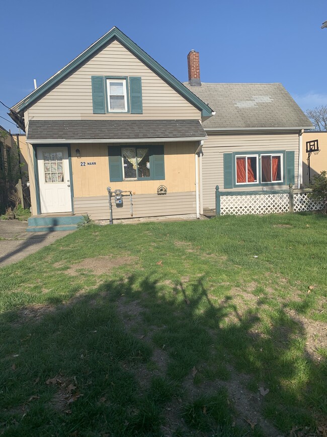 property at 22 Mann St