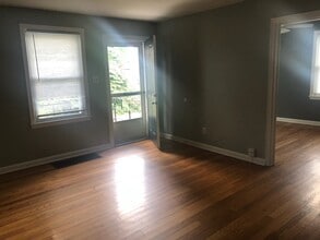 1343 Ida Ave, Unit A in Columbus, OH - Foto de edificio - Building Photo