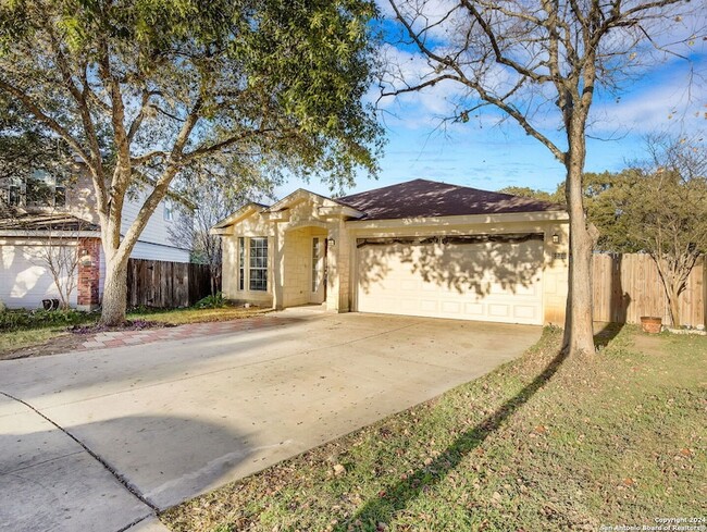 8230 Maloy Manor, Unit 01-B105 in San Antonio, TX - Building Photo - Building Photo