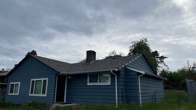property at 7315 46th Ave S