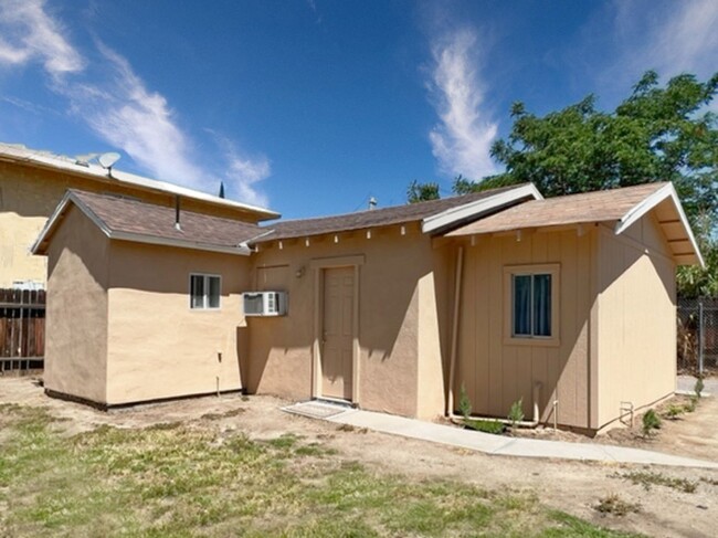 525 N 4th St in Banning, CA - Building Photo - Building Photo