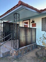 205 S 11th St in Alpine, TX - Building Photo