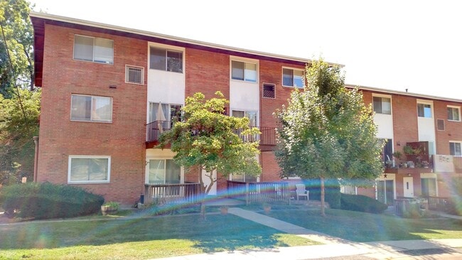 property at 129 Baywood Ave