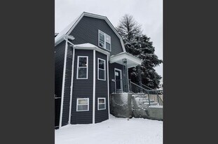 8020 S Prairie Ave, Unit 2 in Chicago, IL - Building Photo