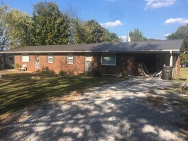 126 Markwater St, Unit 126 Markwater St in Cookeville, TN - Building Photo