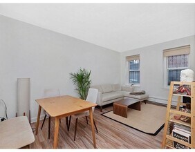 47 Tileston St-Unit -3 in Boston, MA - Building Photo - Building Photo