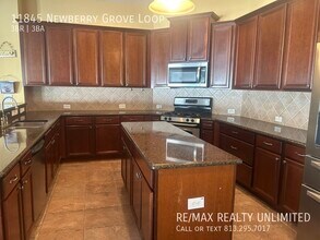 11845 Newberry Grove Loop in Riverview, FL - Building Photo - Building Photo