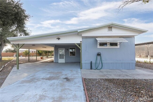 property at 15 Stagecoach Dr
