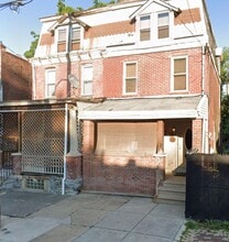 828 E Woodlawn St in Philadelphia, PA - Foto de edificio - Building Photo