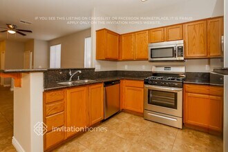 8825 Medicine Wheel Ave in Las Vegas, NV - Building Photo - Building Photo