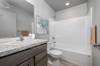 2512 Blaine St in Pasco, WA - Building Photo - Building Photo