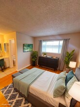 2435 2nd St in Santa Monica, CA - Building Photo - Building Photo