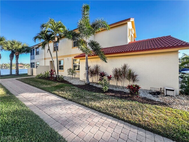 16285 Coco Hammock Way in Ft. Myers, FL - Building Photo - Building Photo