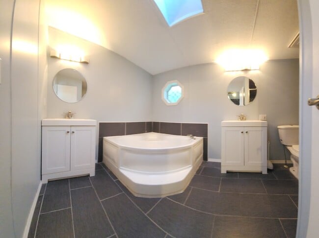 property at 231 Starratt Rd